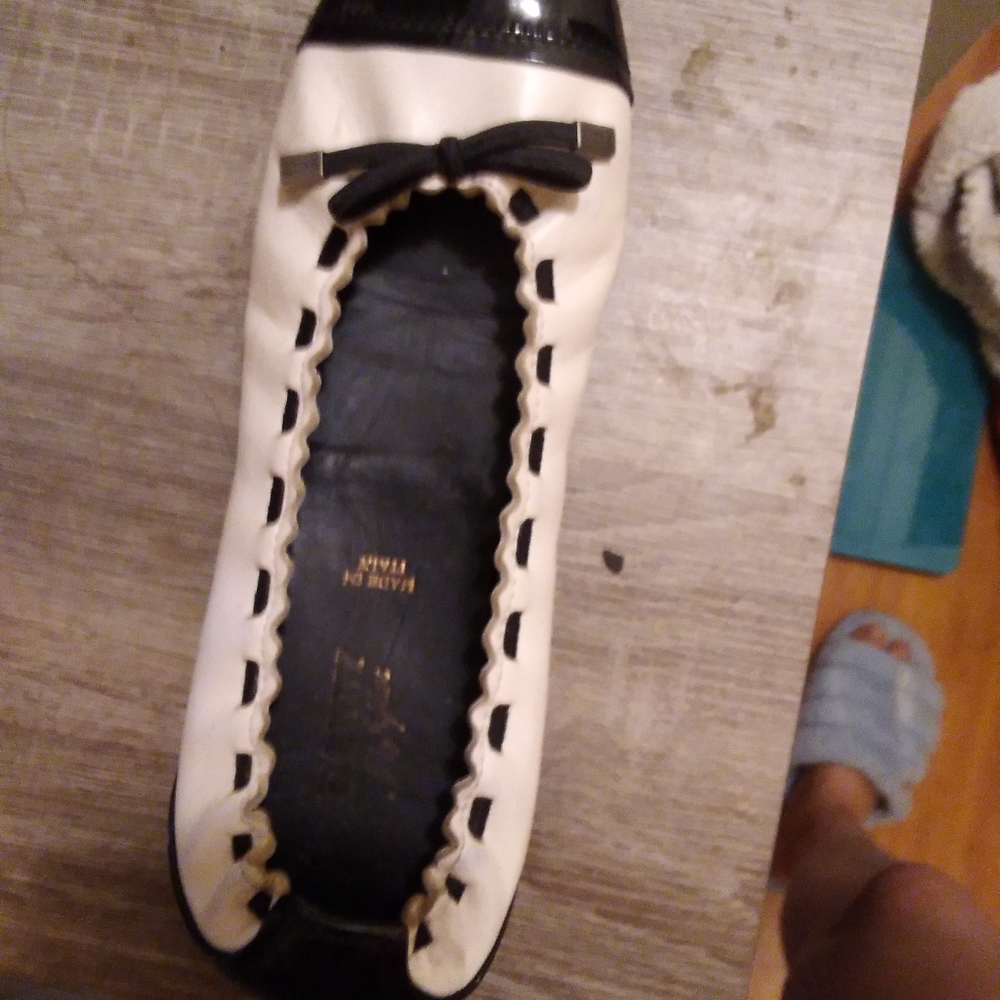 ALL LEATHER BALLET FLATS